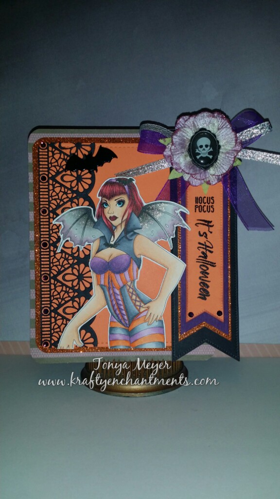 Flash photo to show all the glittery details on the card.